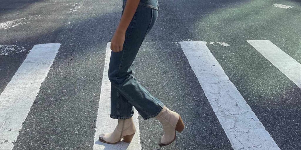 15 Skinny Jeans Outfits to Give the Silhouette a Modern Twist