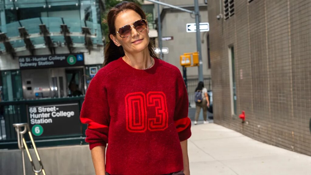 How Katie Holmes Styles These Soon-To-Be Trending Again ’70s Sneakers