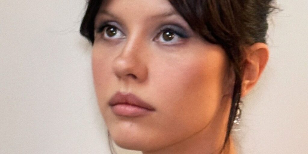 The “Monster’s Muse” Makeup Trend Is Out of Our Soft Goth Dreams The “Monster’s Muse” Makeup Trend Is Out of Our Soft Goth Dreams