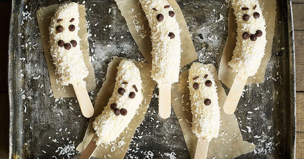 This frightfully easy Halloween treat is made with just 4 ingredients, perfect for a stress-free party This frightfully easy Halloween treat is made with just 4 ingredients, perfect for a stress-free party