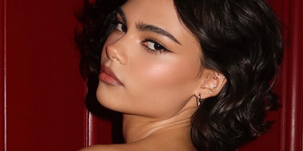 We Finally Have an Answer to the Black Or Brown Eyeliner Debate