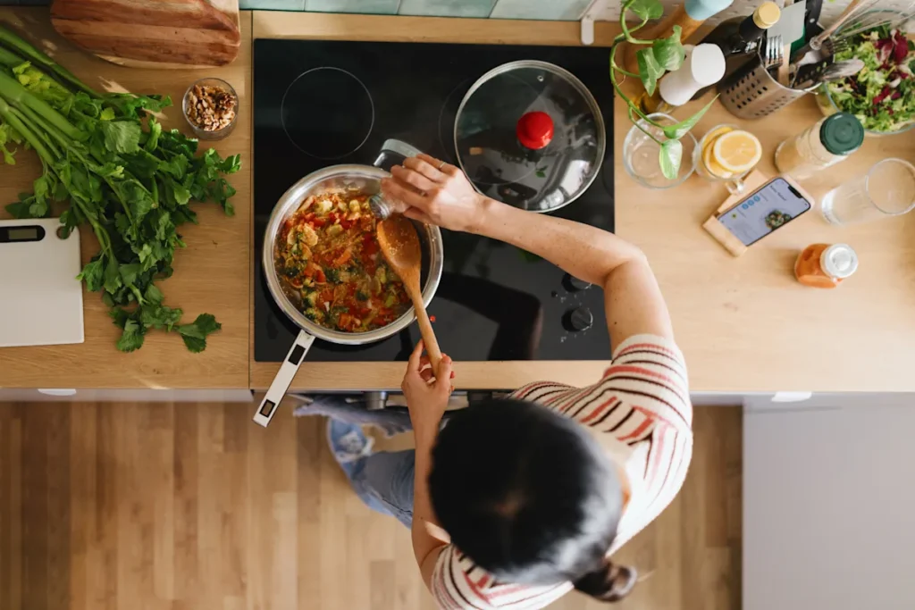 Can you eat healthy on a budget? 8 cheap, easy meal ideas that use 5 ingredients or less: Vegan tacos, hearty chili, chicken wraps & more