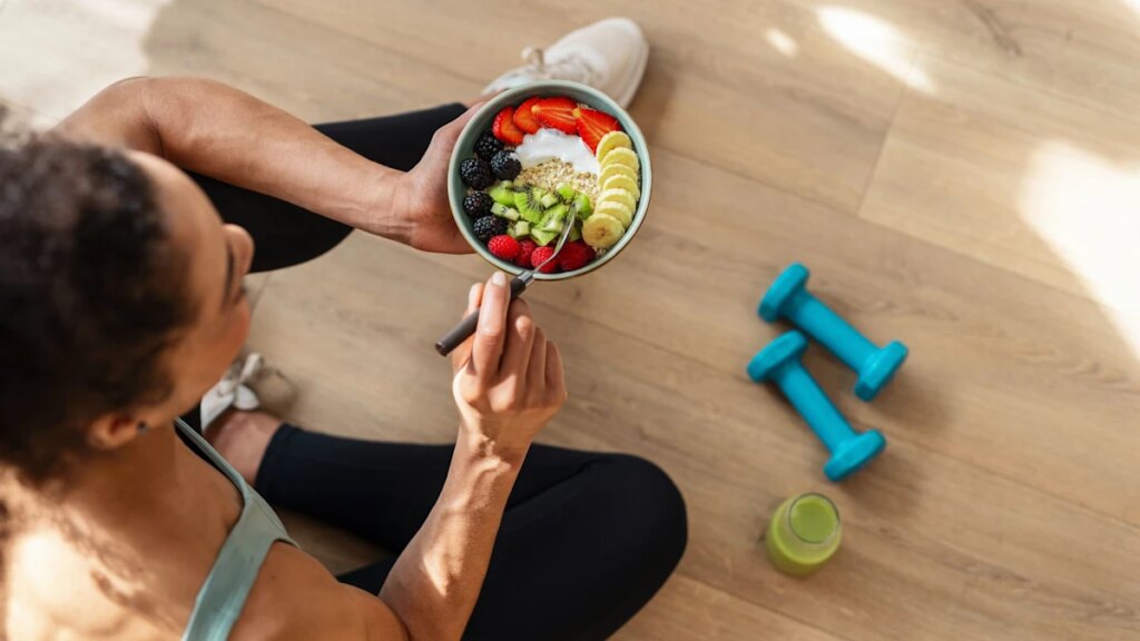 Cycle syncing guide: How to eat and exercise in the 4 phases of your menstrual cycle