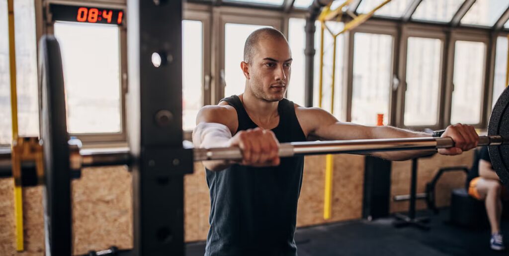 The Zombie Squat Is the Underrated Move That Builds Serious Quad Strength – Here’s How to Nail It